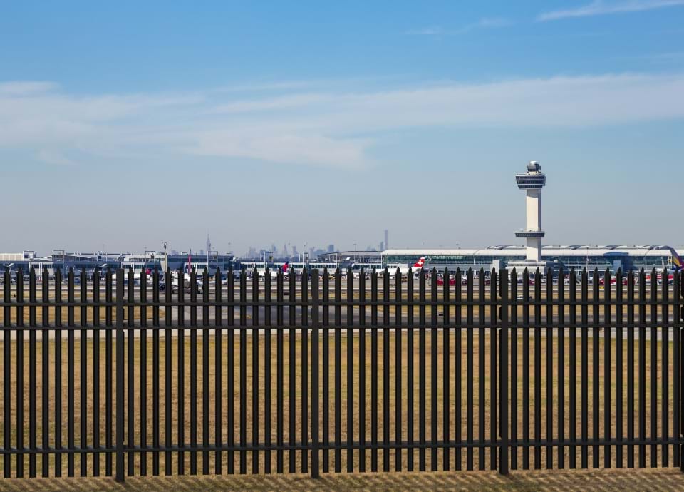 ARES™ High-Security Steel Fencing ARES™ High-Security Steel Fencing - Image 1